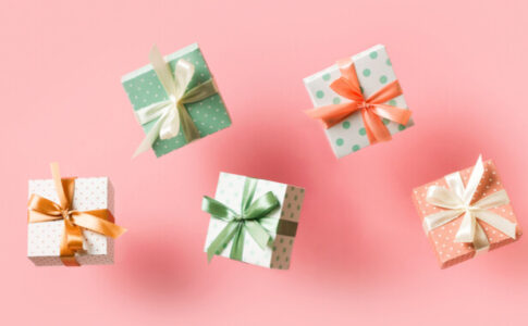 お母さんに喜ばれる誕生日プレゼント28選 マンネリしないおすすめギフト 21 Mood Mark Idea