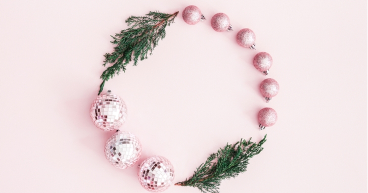 30代の彼女が喜ぶクリスマスプレゼント 相場 選び方 おすすめギフトをご紹介 Mood Mark Idea