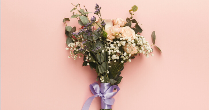 喜寿のお祝いに贈りたい、花&フラワーギフト特集。心華やぐ25の贈り物