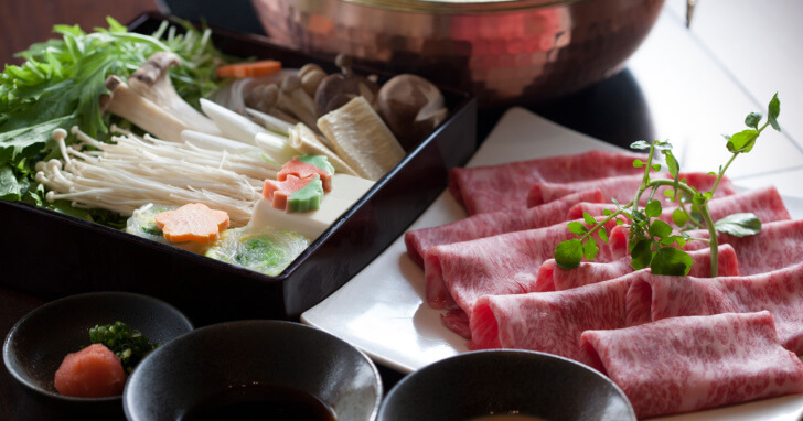 皆で鍋を囲んで楽しむ「すき焼き・しゃぶしゃぶ」の肉ギフト