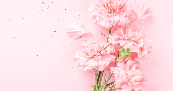 母の日に喜ばれる贈り物の定番「花のプレゼント」
