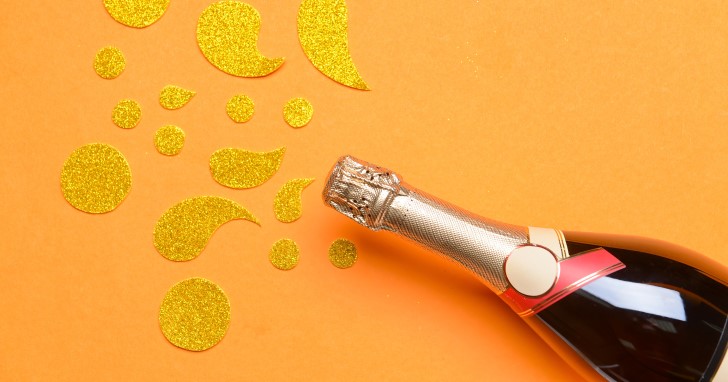 晩酌を楽しむ女性上司におすすめ「お酒・グラス」