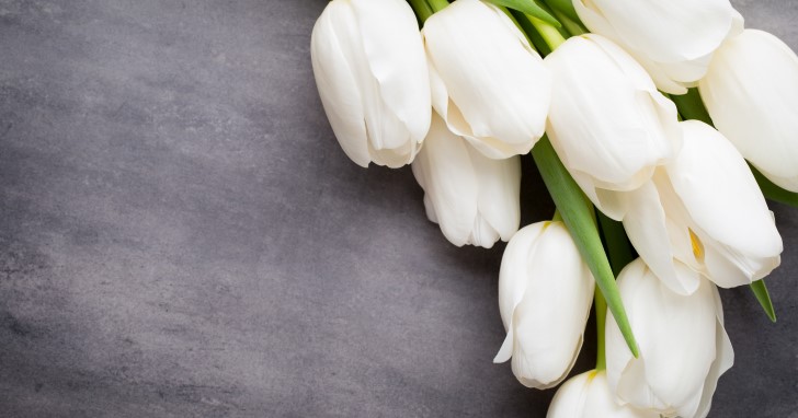 50代のお父さんへの誕生日プレゼント、相場は?