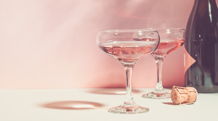 ちょっとめずらしいおしゃれなお酒をお返しに
