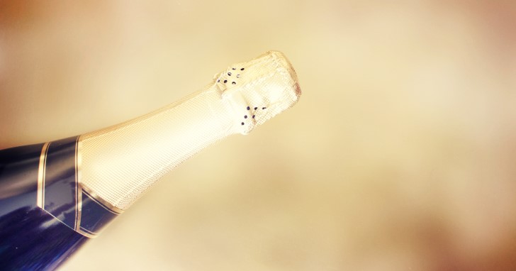 両親の金婚式は、プレゼントで盛大にお祝いを！