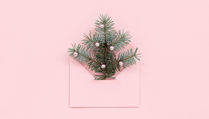 30代の妻が喜ぶクリスマスプレゼント｜選ぶ楽しみを贈る「カタログギフト」